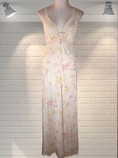 Romantic Slinky Femme Vintage