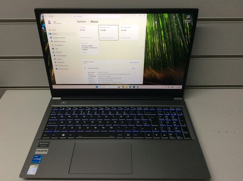 Specialist initia laptop - 15,