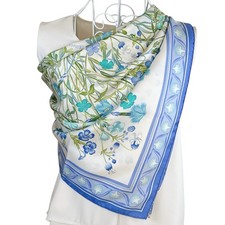 HERMES Carre 90 Silk Scarf