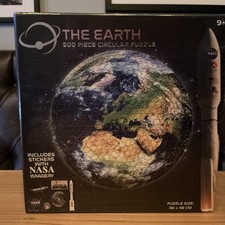 NASA 500Pc Circular Puzzle The Moon and The Earth Educational Jigsaw Family Fun