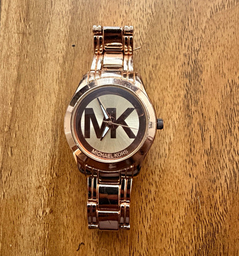 Michael kors rose gold tone - mk,