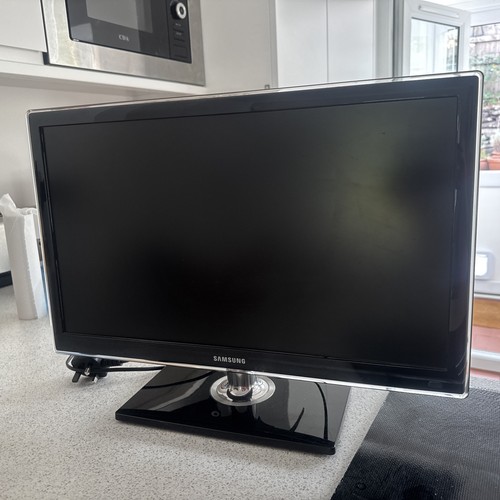 Samsung full led tv - full,