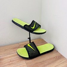 Nike Celso Motion slides Black