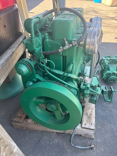 Volvo penta diesel model md17d - diesel,