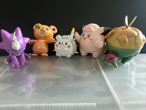 Pokemon figures job - pokemon,