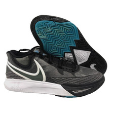 Mens Size 10.5 Nike Kyrie 8