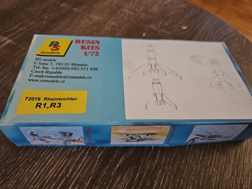 Models rheintochter r1 - rs, 1/72