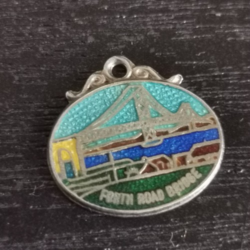 Beautiful vintage sterling - beautiful,