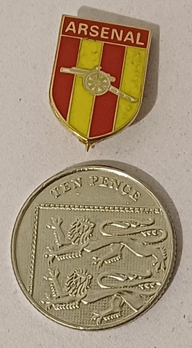 Arsenal pin badge - arsenal, fc