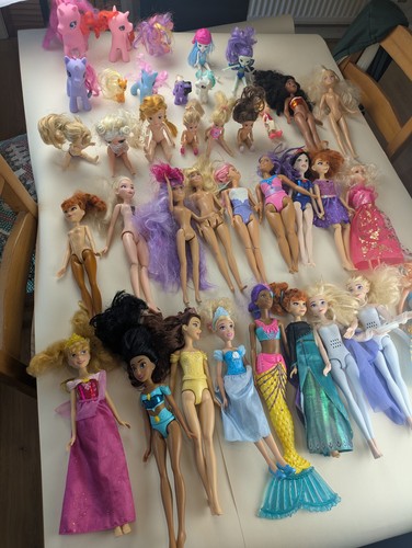 Doll bundle joblot various - bundle,