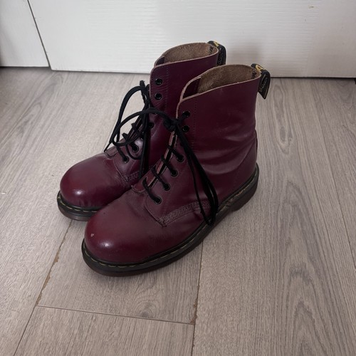 Vintage martens 1460 made - vintage,