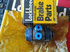 NEW L/H REAR WHEEL BRAKE CYLINDER - FITS: VAUXHALL VIVA HB & SL90 (1967-70)