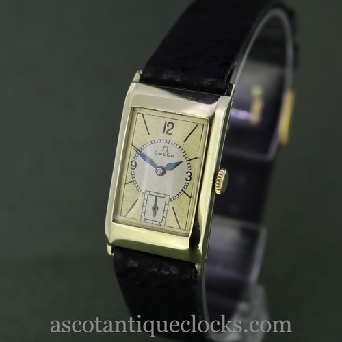 Vintage 18k solid gold - gold, omega