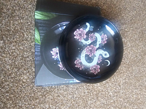 Small black ceramic trinket - small,