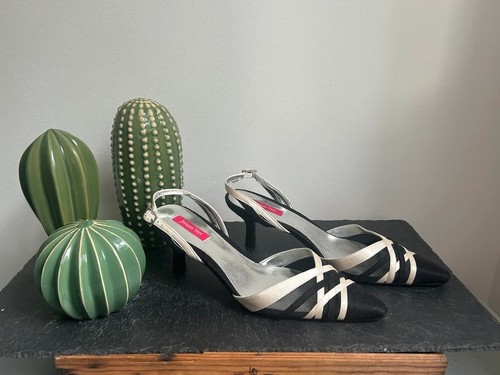Beautiful unworn black and