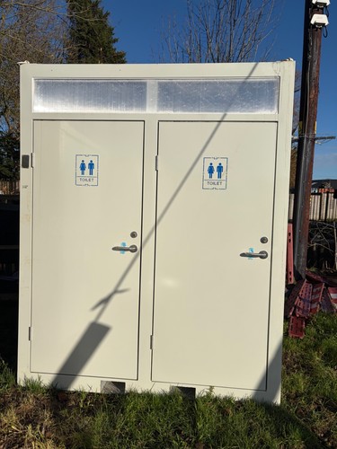 Container site toilet unit - container,