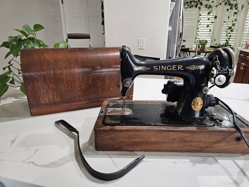 Singer sewing machine - sewing,