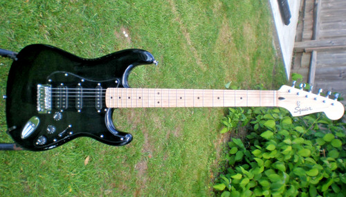 Squier stratocaster hss - , black