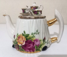 Royal Albert, Old Country