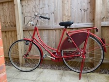 Vintage Ladies Gazelle bicycle 23" Red, Sit-up and beg handlebars