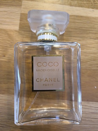 Empty vintage coco - vintage,