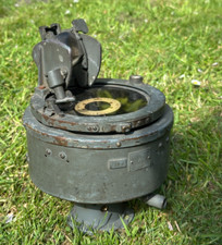 WW2 RAF 02A EARLY COMPASS &