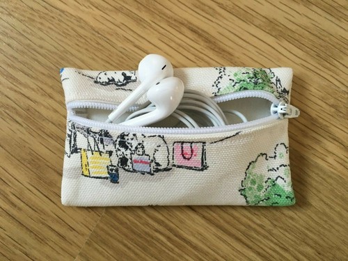 Earphone earbud zipped case - earbud,