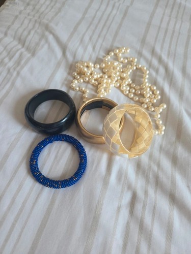 Jewellery bundle