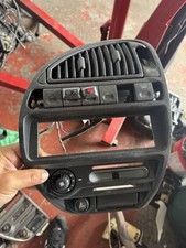 Saxo Dash Centre Console