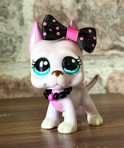 Authentic littlest pet shop - authentic,