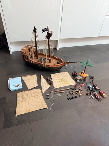 Vintage playmobil 3750 pirate - playmobil,