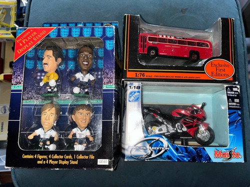 Small bundle corinthian - bundle,