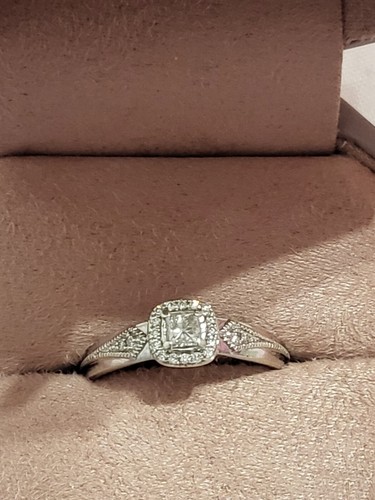 White gold diamond ring used - diamond,