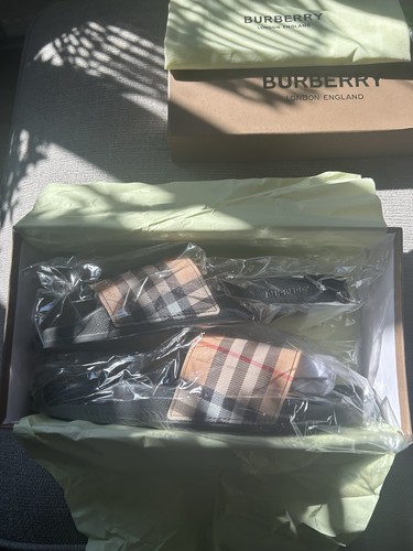 Burberry men rubber slider - rubber,