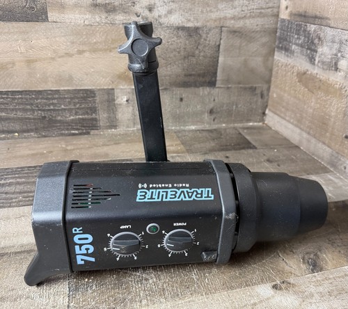 Bowens calumet travelite 750r - calumet,