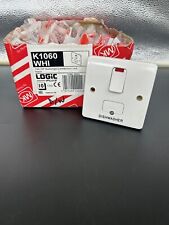 MK K1060 WHI SWITCHED FUSED