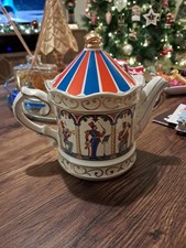 Vintage Sadler, Tea Pot. -