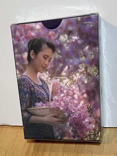 New sealed singapore airlines - new,