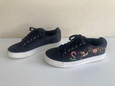 Ladies Flower Patterned Black Trainer Shoe ( NEW )