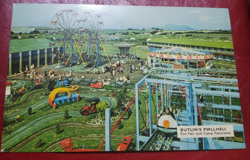 Butlins pwllheli postcard - butlins,
