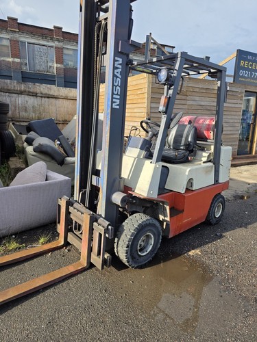 Nissan lpg forklift truck - nissan,