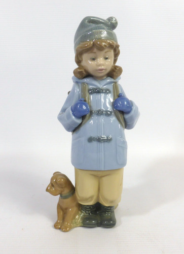 Vintage nao lladro figurine - by,