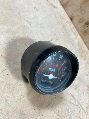 Honda 125 speedo genuine - speedo, (