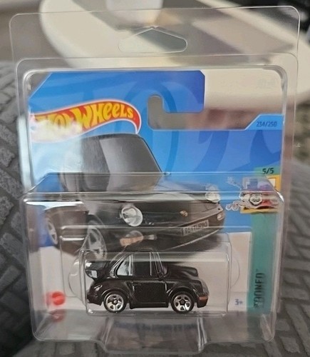 Hot wheels porsche 911 - hot,