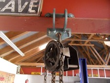 BLOCK & TACKLE ENGINE LIFT  ENGINE HOIST MANUAL CHAIN HOIST FULL WORKING ORDER