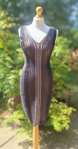 Stunning phase eight - eight, /
