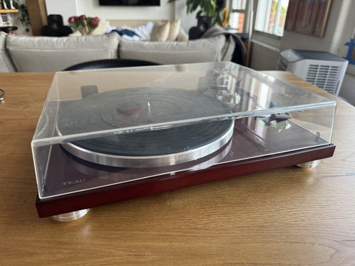 Teac 300 turntable - tn-300,