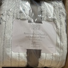 BNIB Cozee Home Reversible