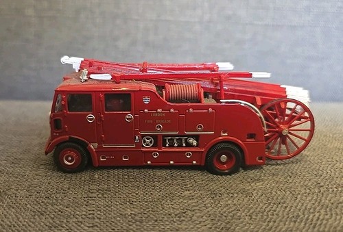 Vintage fire engine - fire, oxford