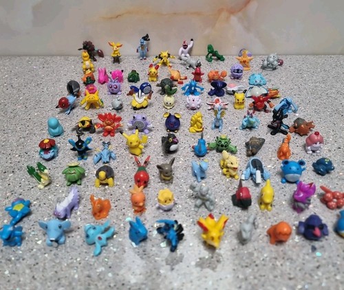 Huge vintage pokémon mini - huge,